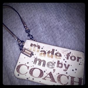 Coach poppy wristlet